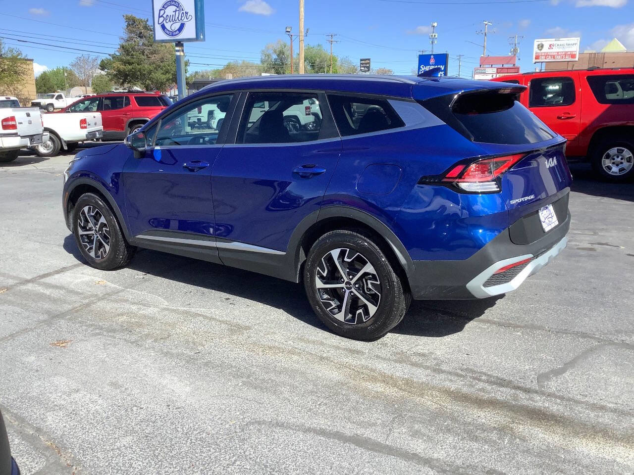 Used 2024 Kia Sportage EX image 16