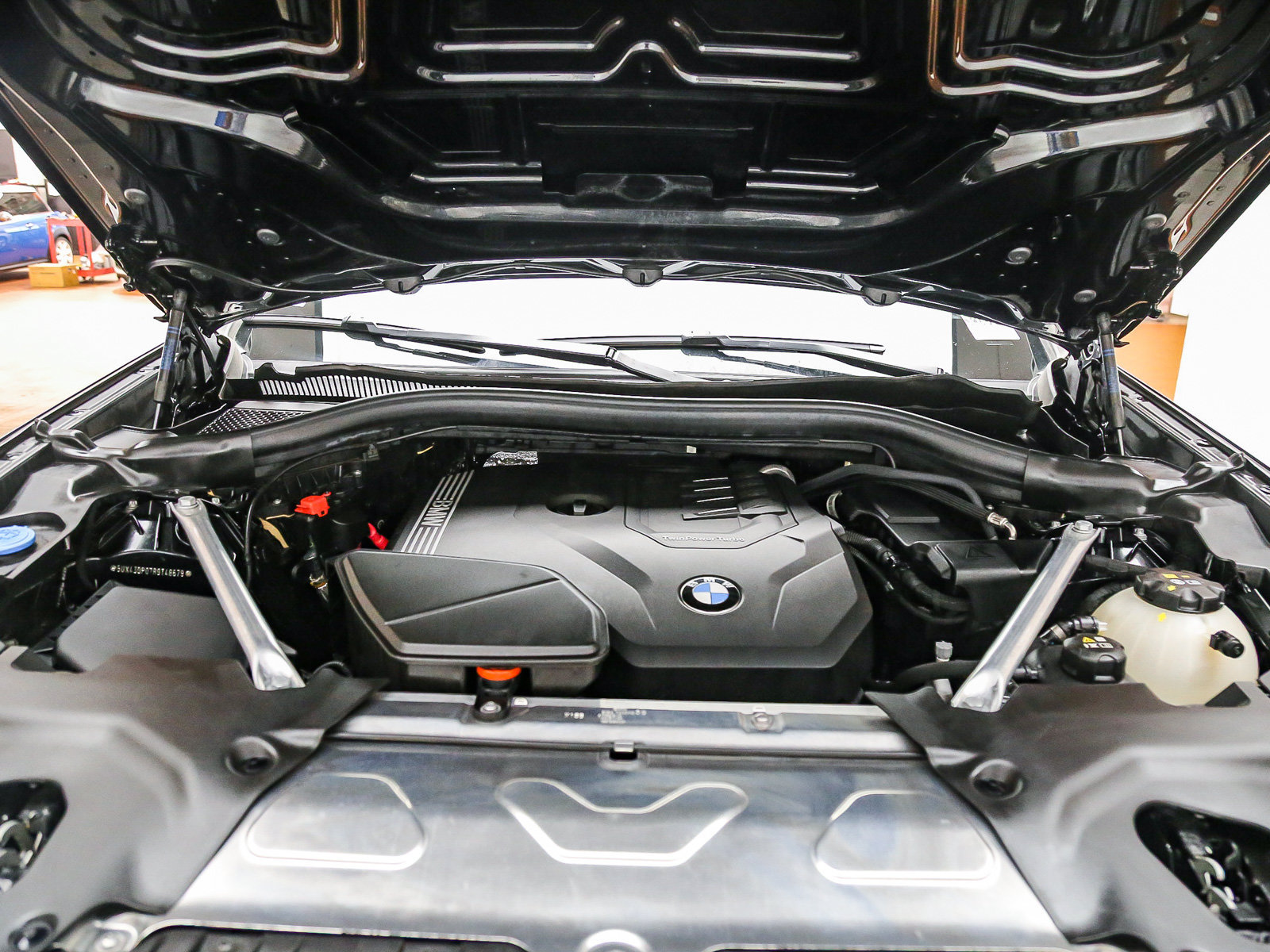 Used 2024 BMW X3 sDrive30i w/ Convenience Package RWD image 25