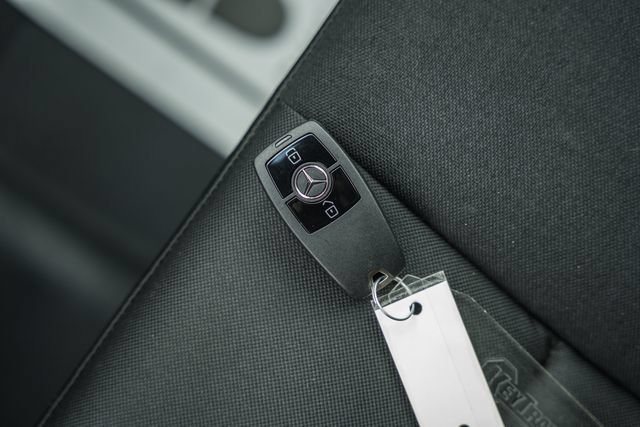 Used 2022 Mercedes-Benz Sprinter 2500 image 44