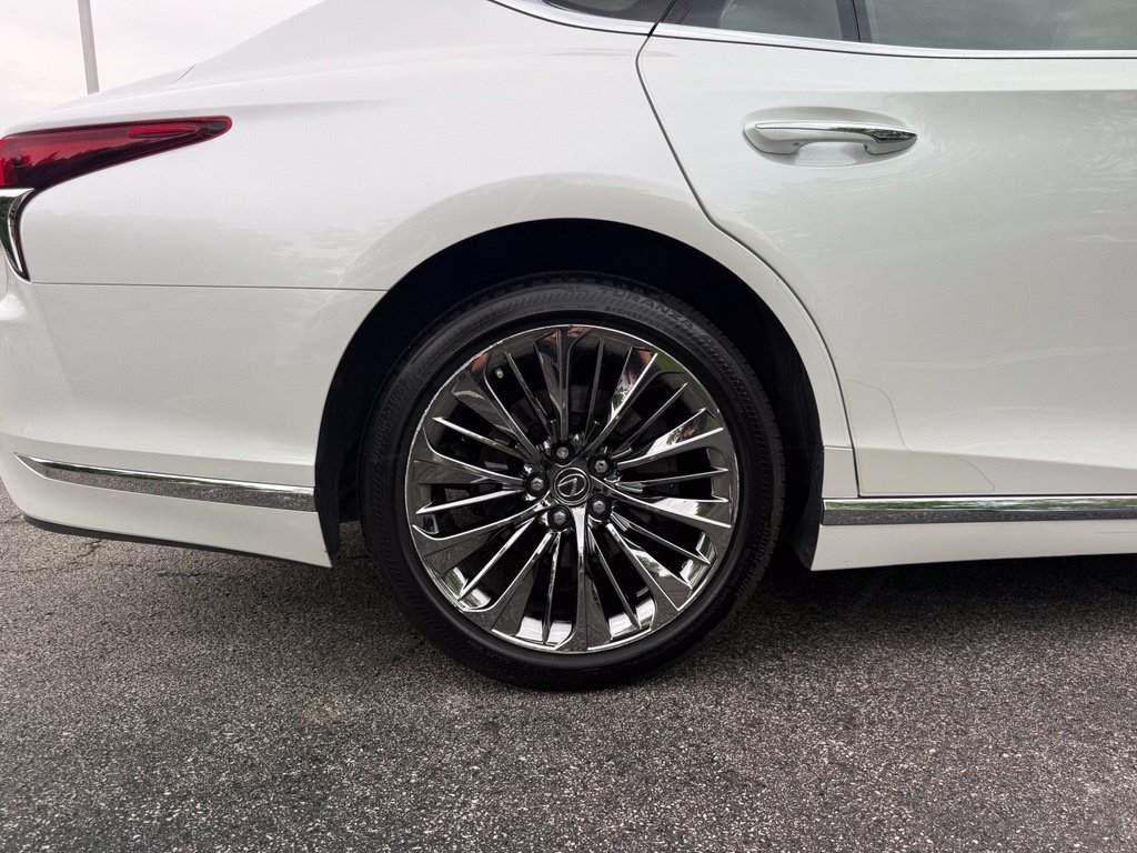 Used 2018 Lexus LS 500 AWD w/ Interior Upgrade Package image 26