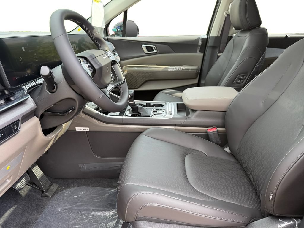 New 2027 Kia Carnival SX FWD image 9