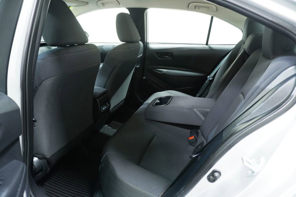 Used 2023 Toyota Corolla LE FWD image 12