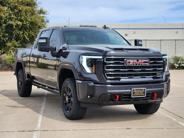 Used 2025 GMC Sierra 2500 AT4 w/ AT4 Premium Plus Package image 3