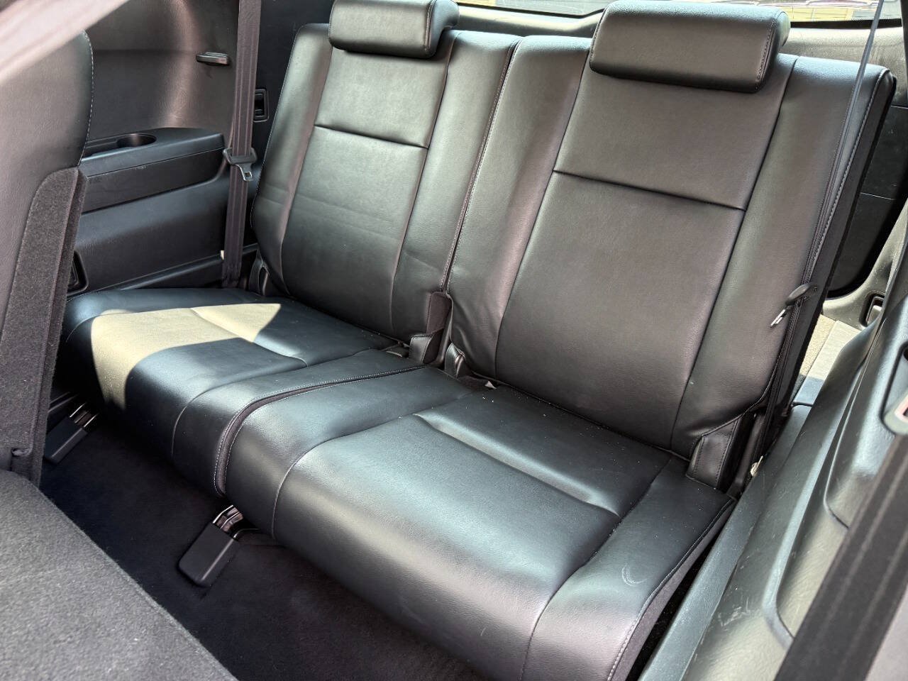 Used 2010 MAZDA CX-9 Touring w/ Moonroof & Bose Audio Pkg AWD/4WD image 28