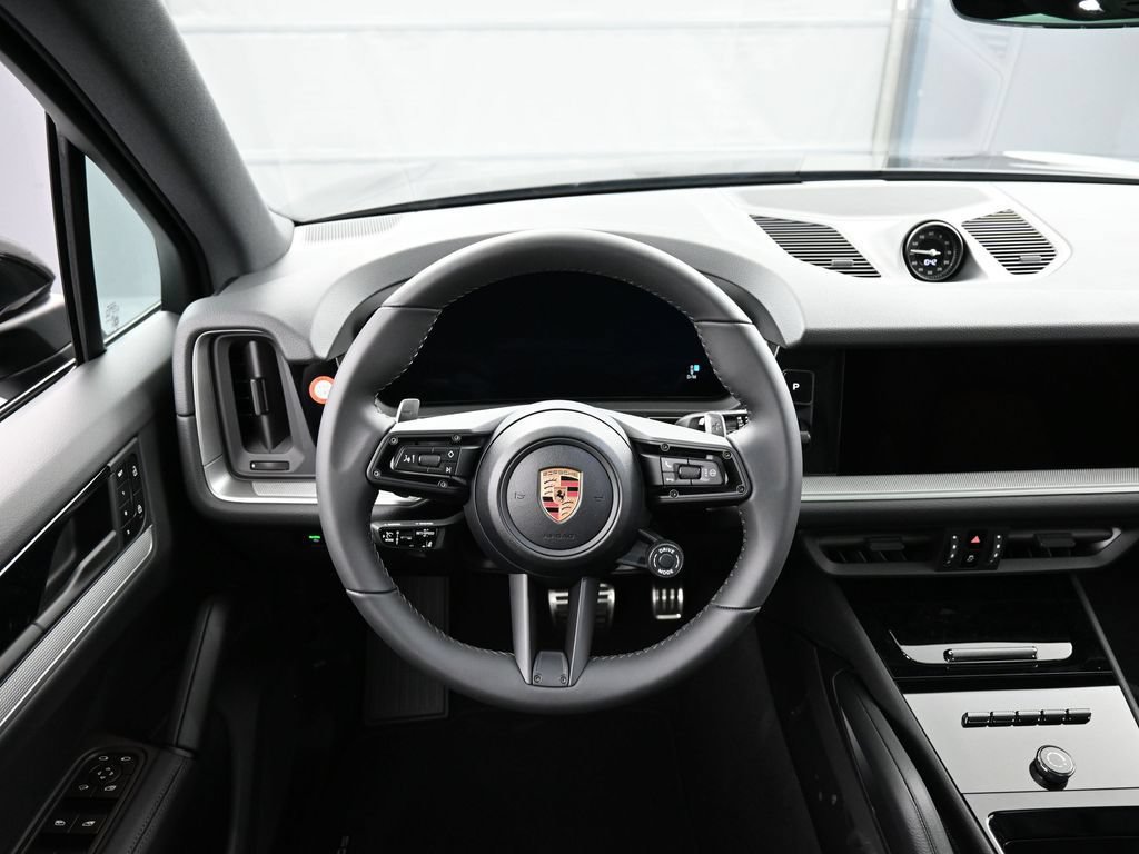 New 2026 Porsche Cayenne S AWD/4WD image 18