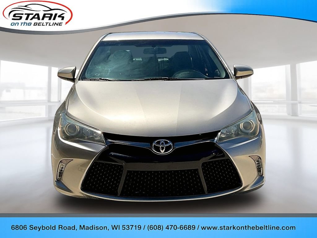 Used 2015 Toyota Camry XSE FWD image 2