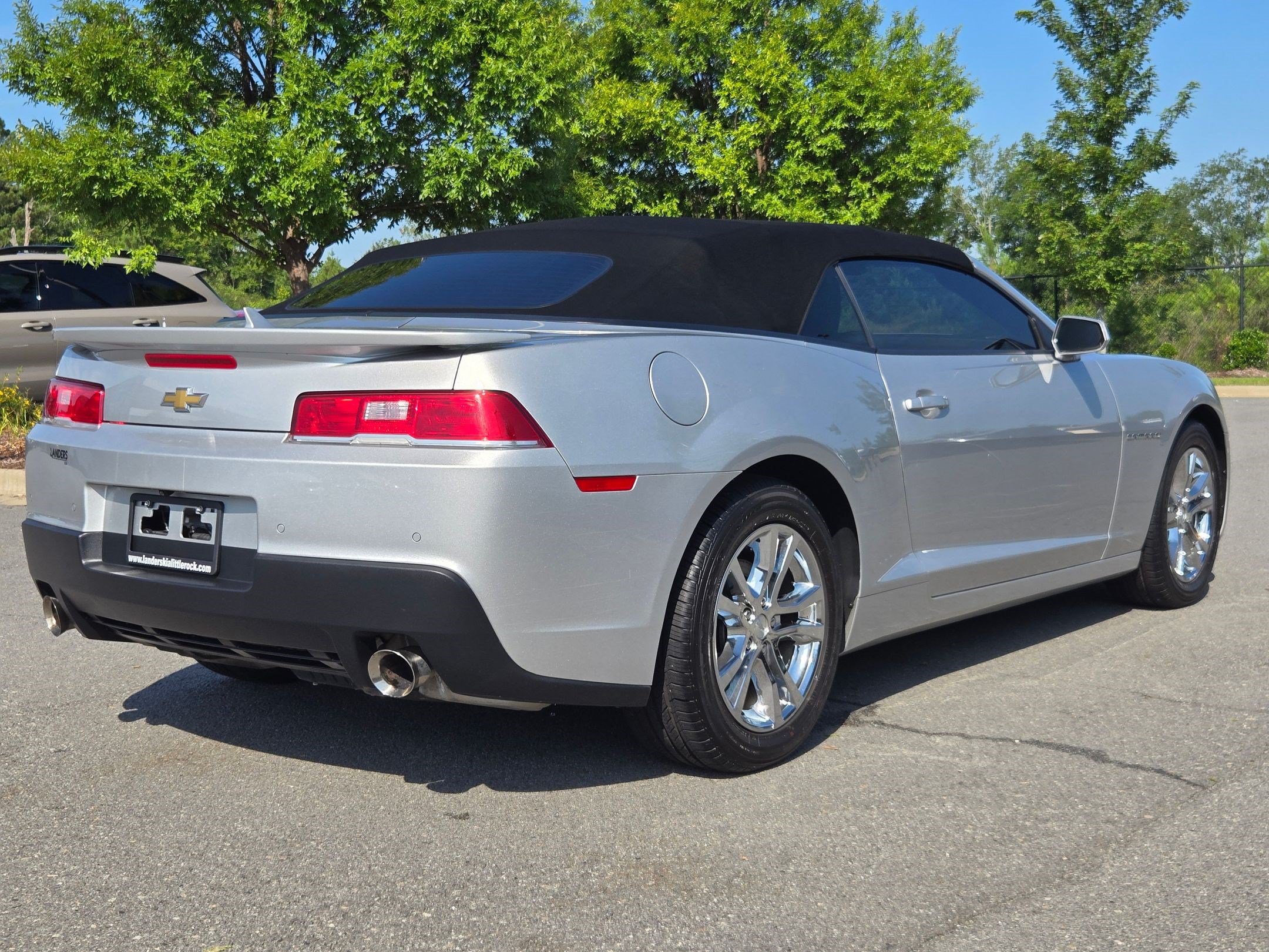 Used 2015 Chevrolet Camaro LT RWD image 7