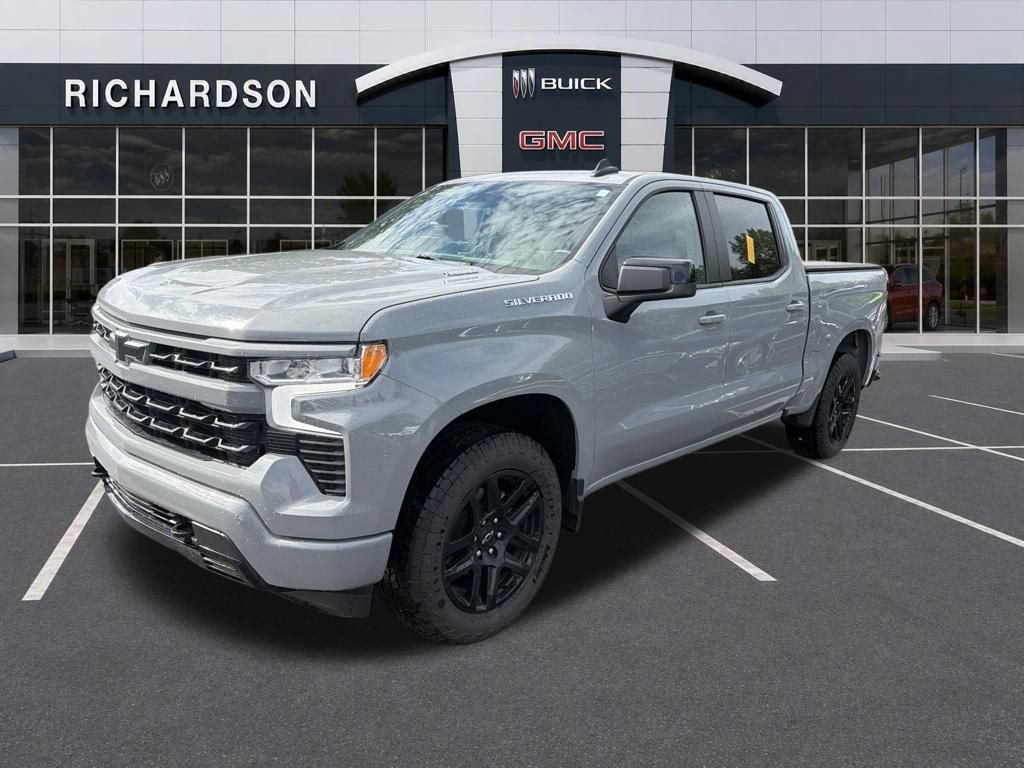 Used 2024 Chevrolet Silverado 1500 RST AWD/4WD image 4
