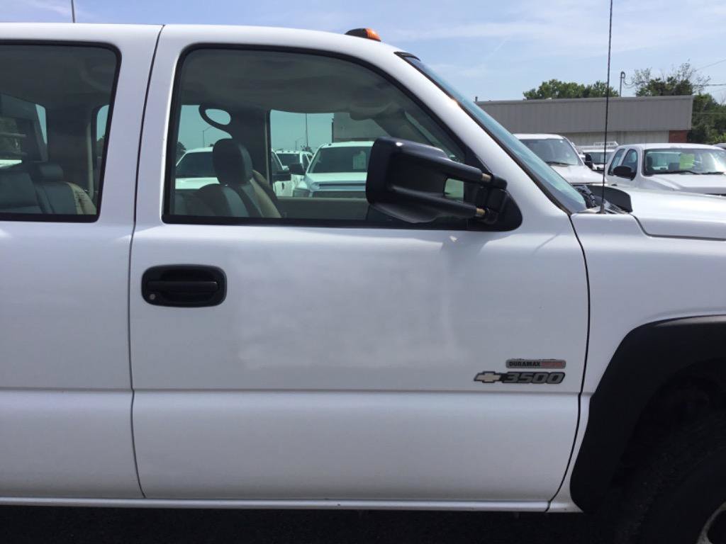 Used 2005 Chevrolet Silverado 3500 2WD Crew Cab image 12