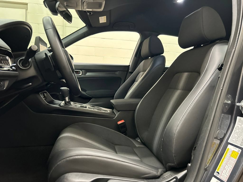 Used 2025 Honda Civic Sport image 7