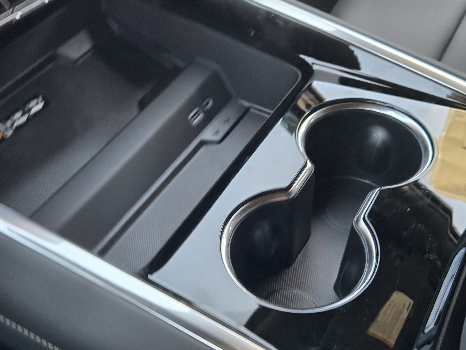 New 2026 Chevrolet Suburban Premier image 15