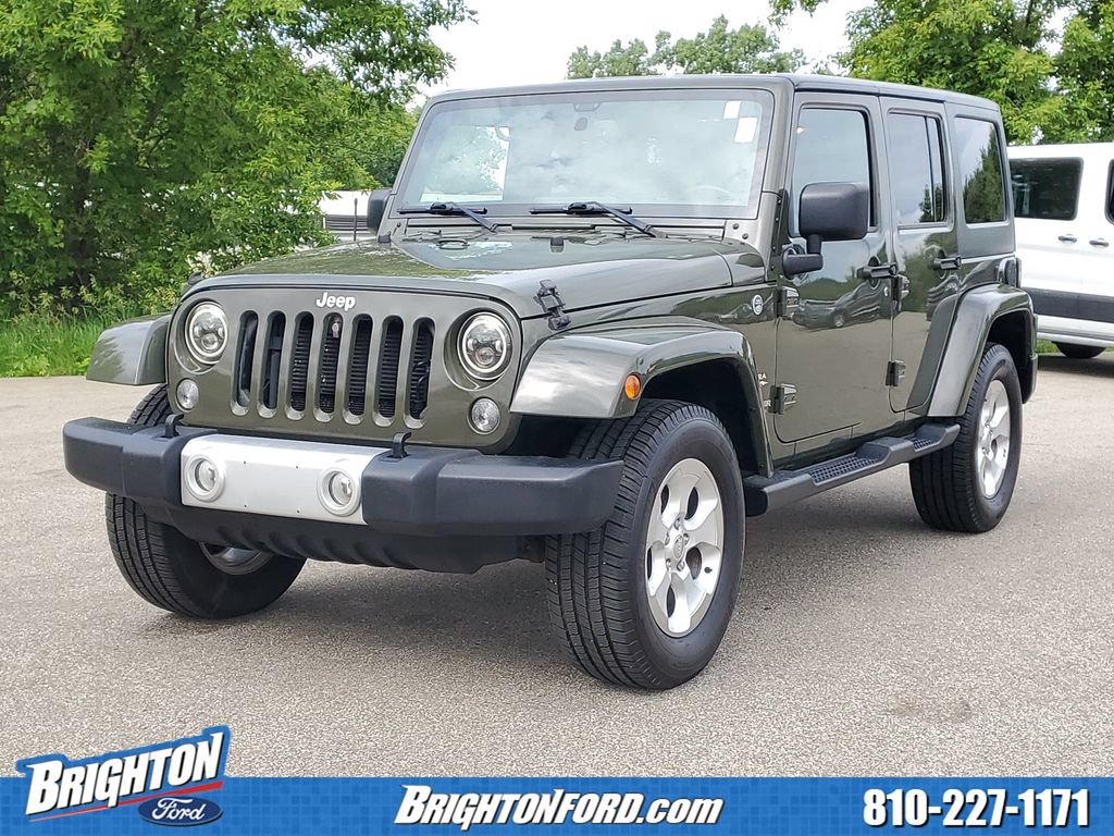 Used 2015 Jeep Wrangler Unlimited Sahara AWD/4WD image 2