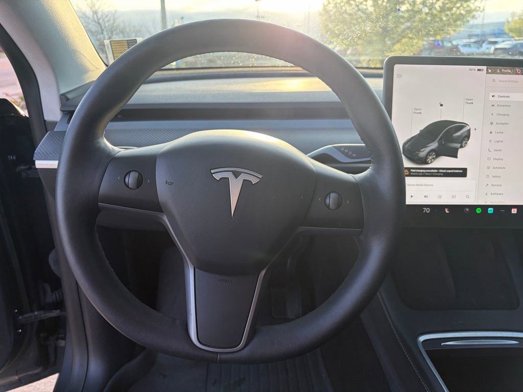 Used 2021 Tesla Model Y Long Range image 27