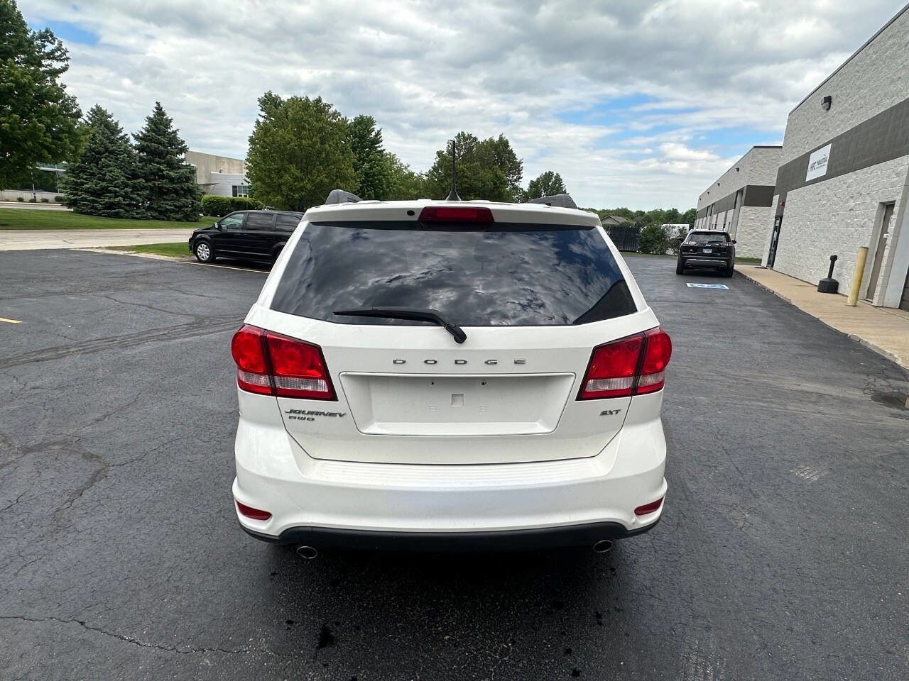 Used 2016 Dodge Journey SXT AWD/4WD image 4