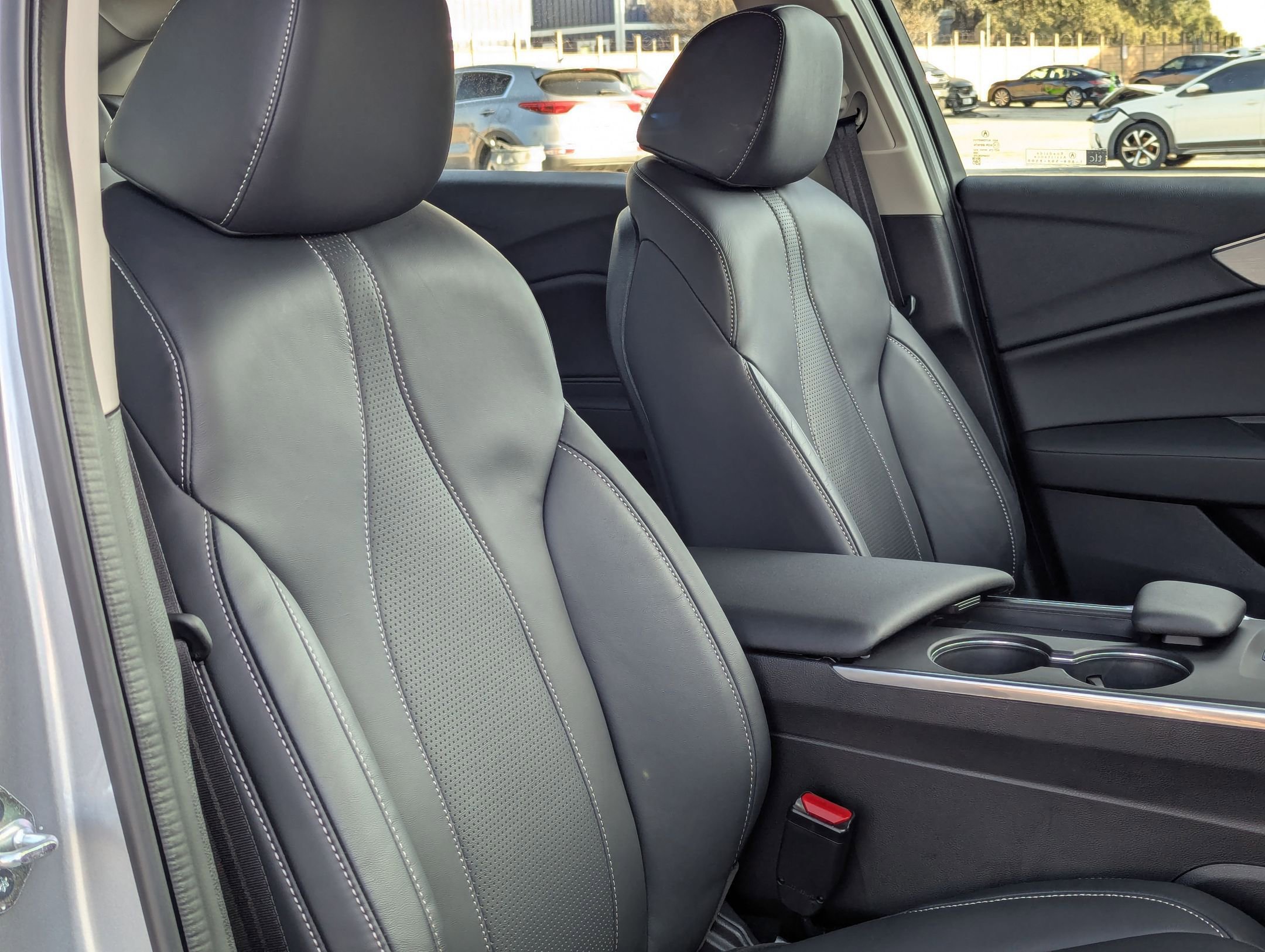 Used 2025 Acura TLX w/ Technology Package FWD image 31