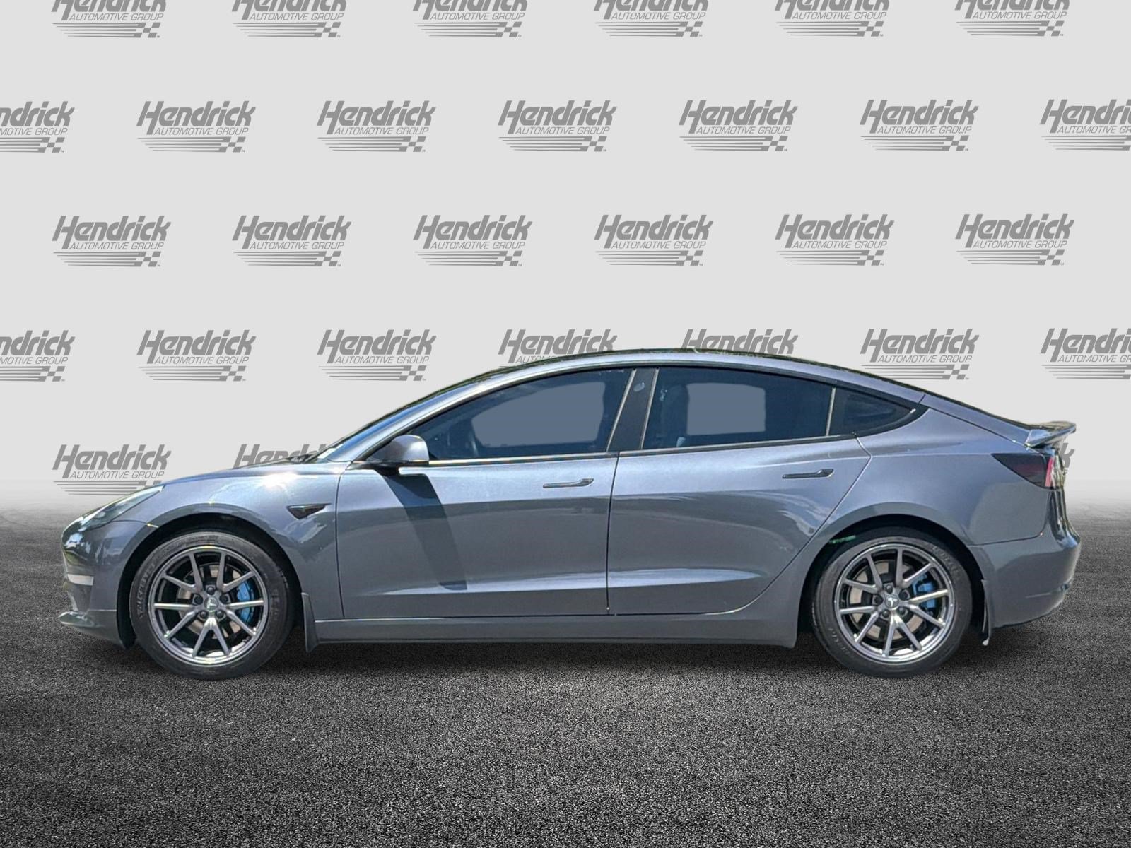 Used 2020 Tesla Model 3 Standard Range RWD image 8