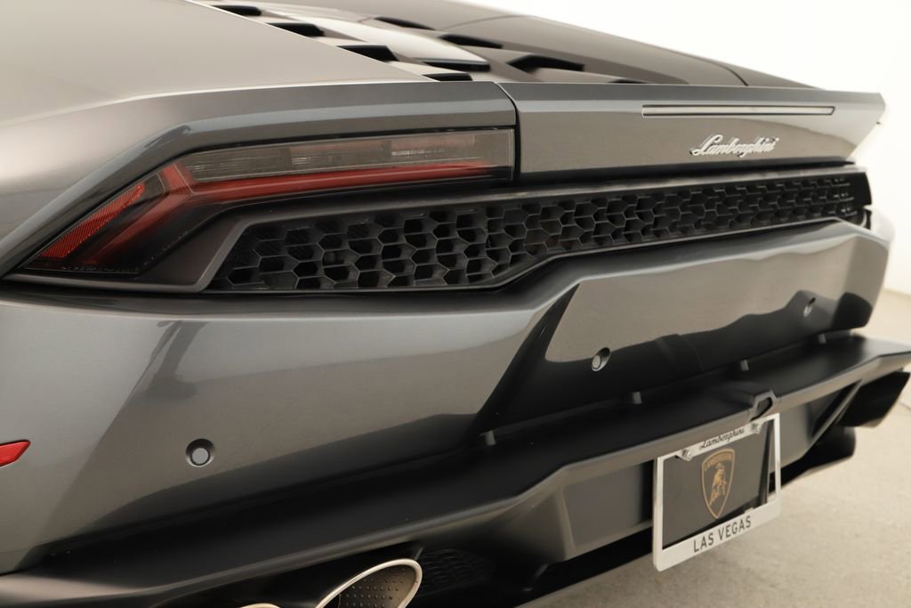 Used 2016 Lamborghini Huracan LP 610-4 image 31