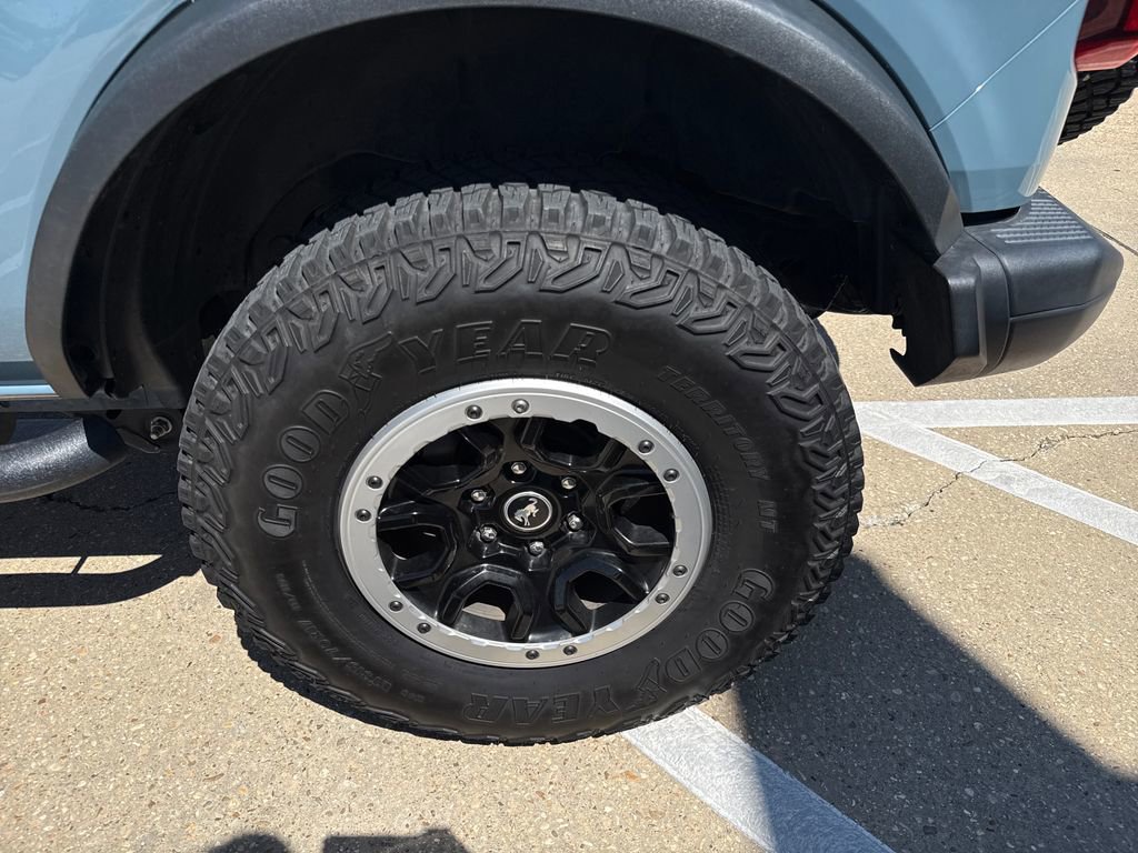 Used 2022 Ford Bronco Black Diamond w/ Sasquatch Package AWD/4WD image 31