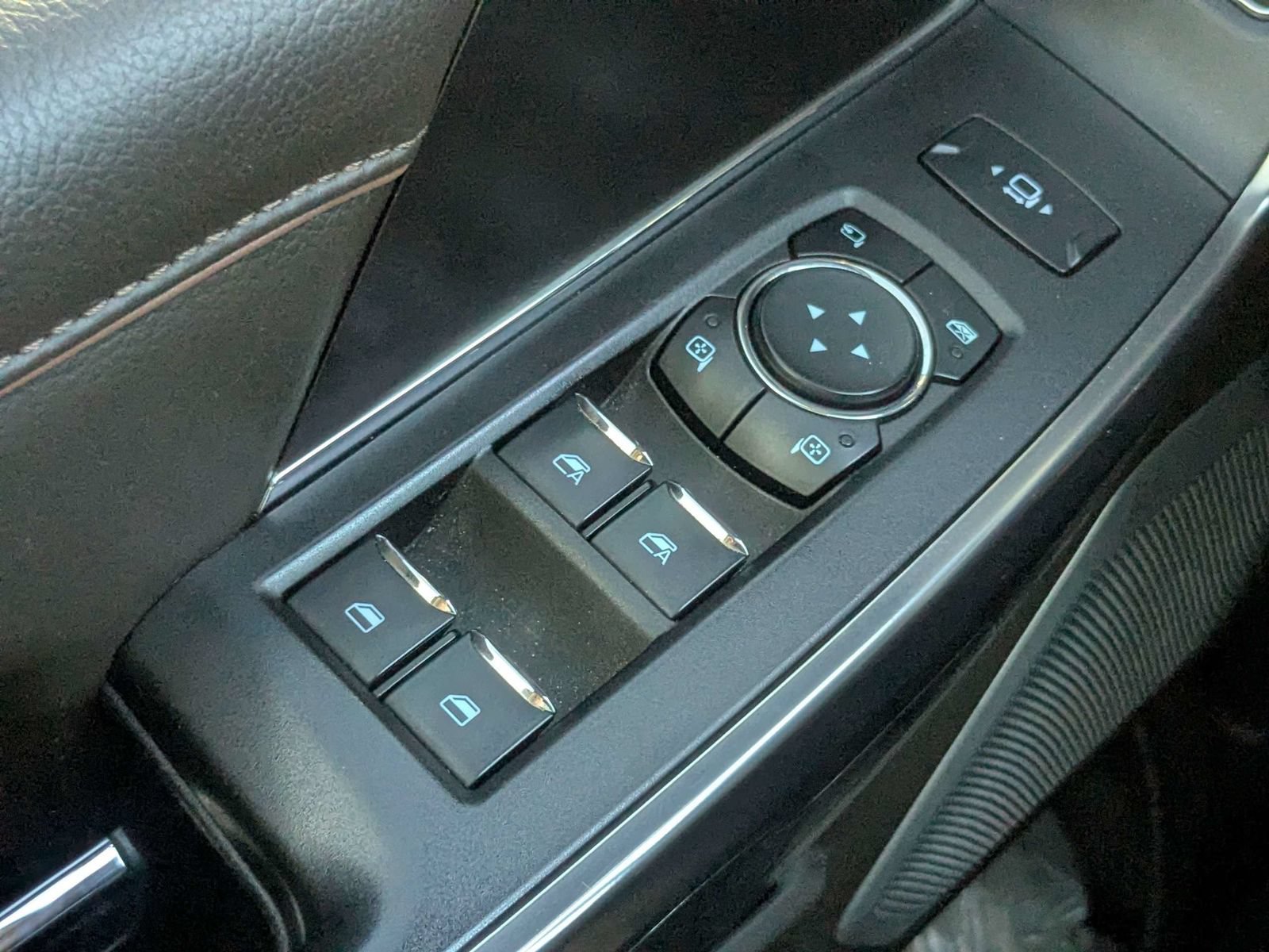 Used 2024 Ford F350 King Ranch w/ Tremor Off-Road Package AWD/4WD image 27