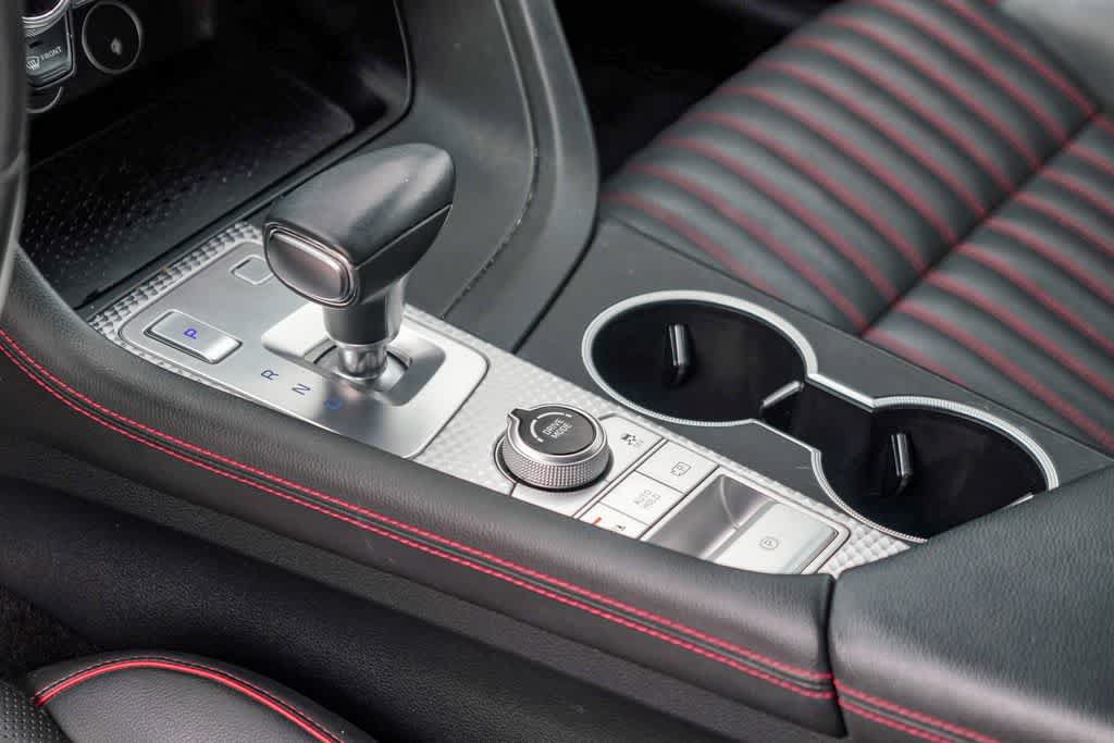 Used 2023 Genesis G70 2.0T w/ Sport Prestige Package RWD image 18
