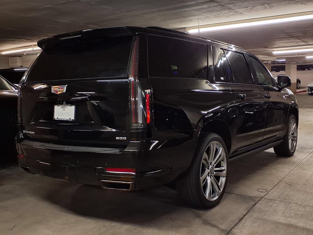 New 2026 Cadillac Escalade ESV Platinum Sport AWD/4WD image 8