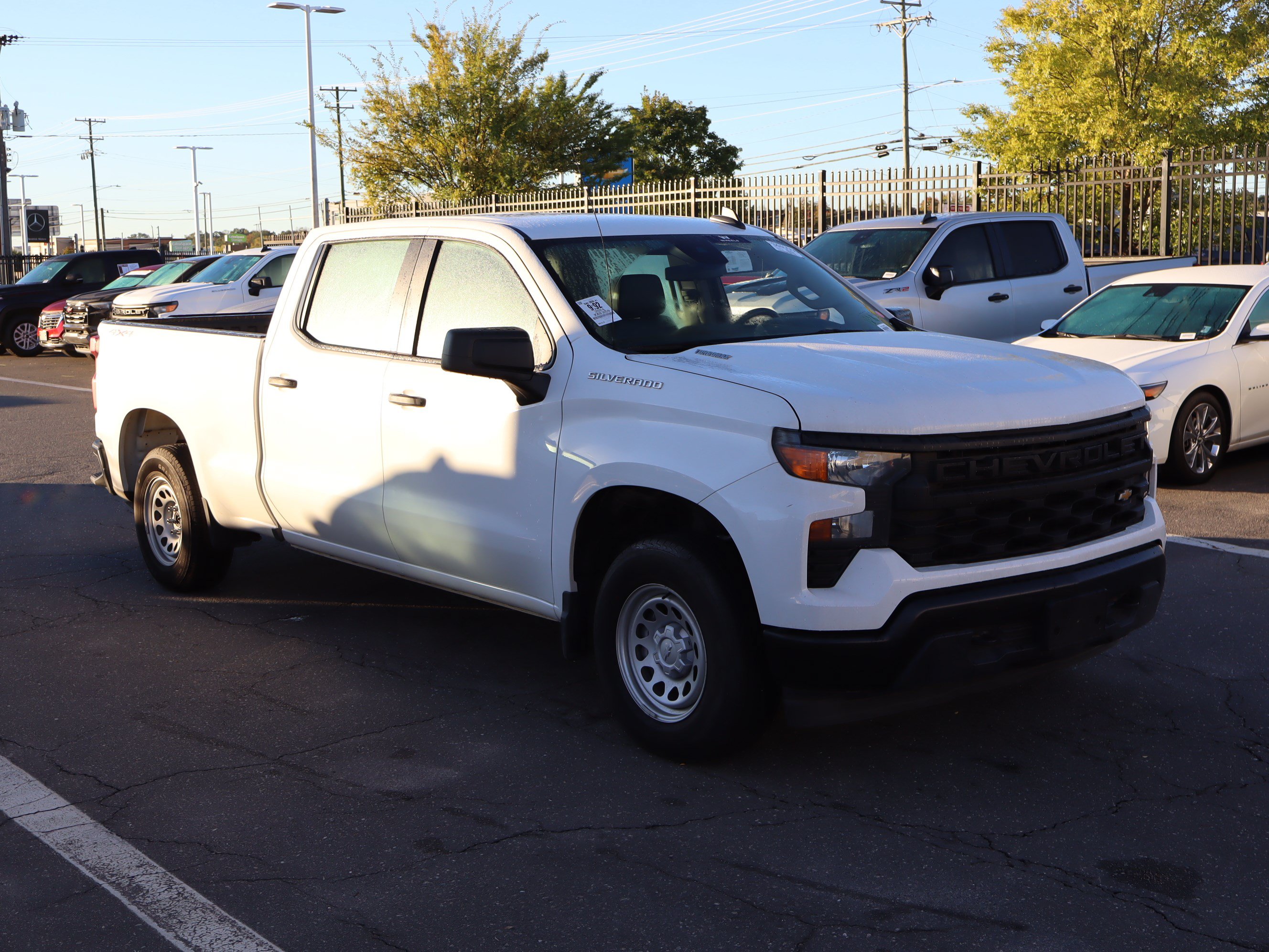 Used 2024 Chevrolet Silverado 1500 W/T w/ Trailering Package AWD/4WD image 2
