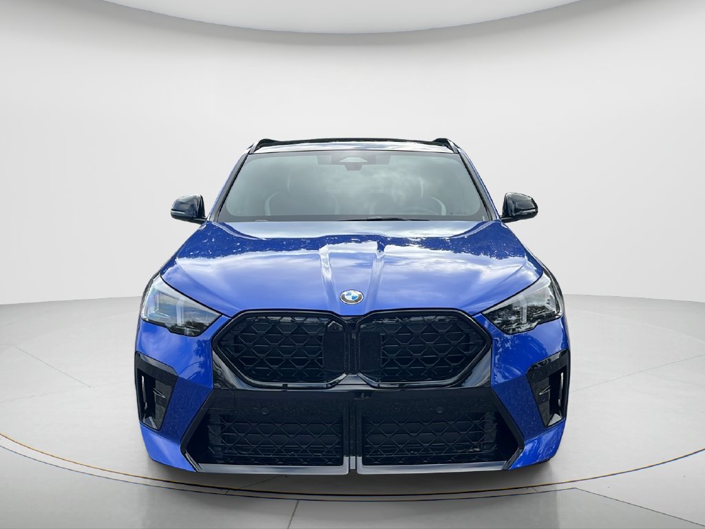 New 2027 BMW X2 xDrive28i w/ Technology Package AWD/4WD image 2