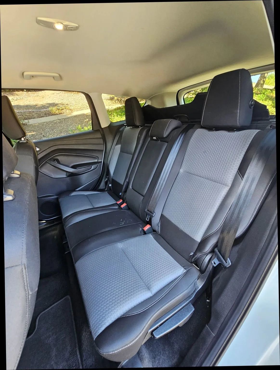 Used 2018 Ford Escape SE w/ SE Sync 3 Package image 23