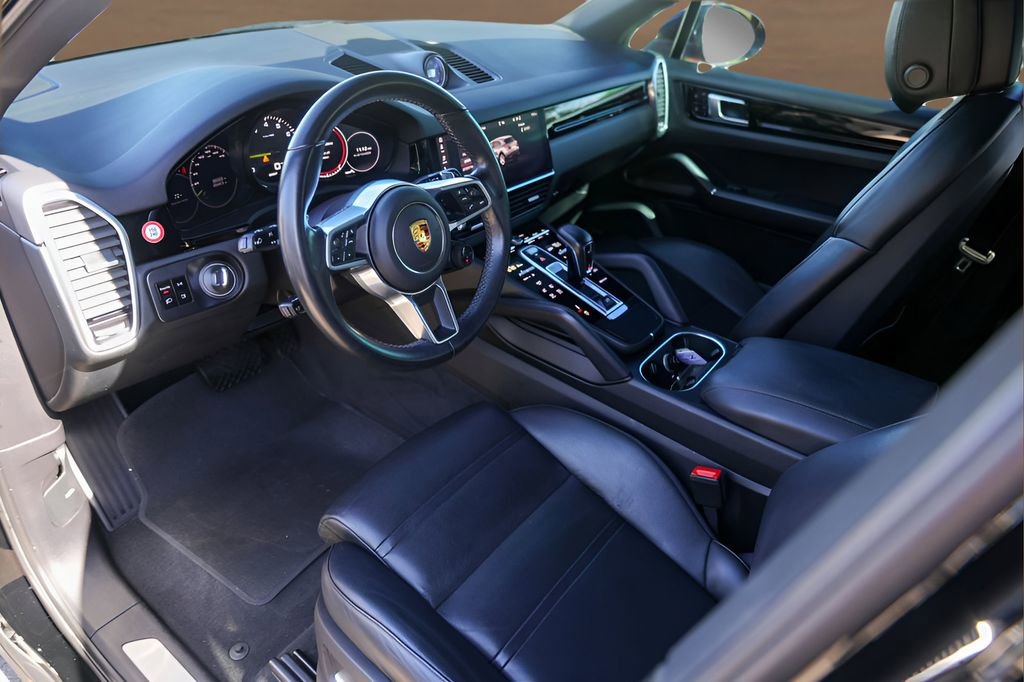 Used 2020 Porsche Cayenne E-Hybrid image 10