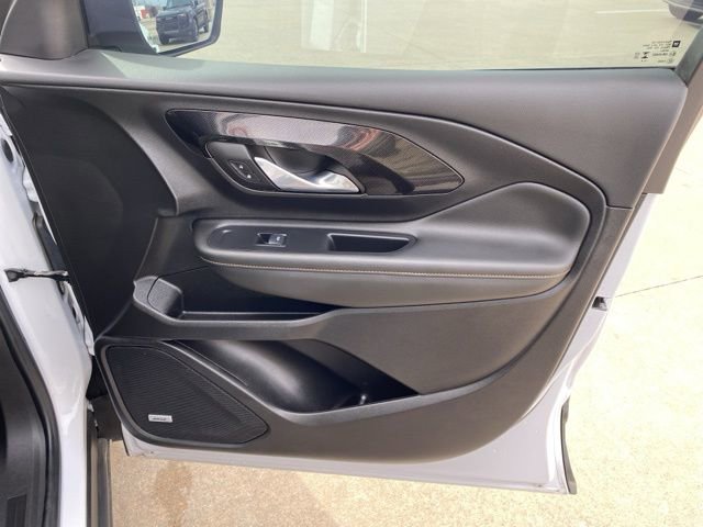 Used 2024 GMC Terrain AT4 w/ Infotainment Package II image 21