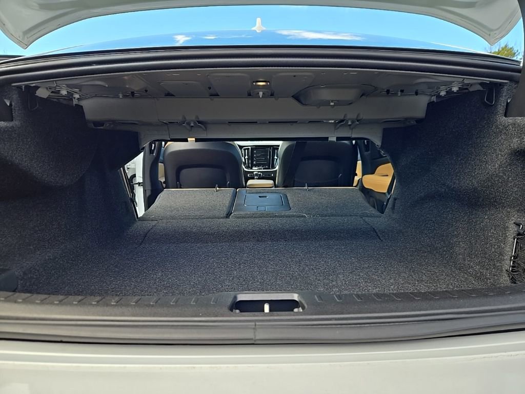 Used 2020 Volvo S60 T6 Inscription image 50