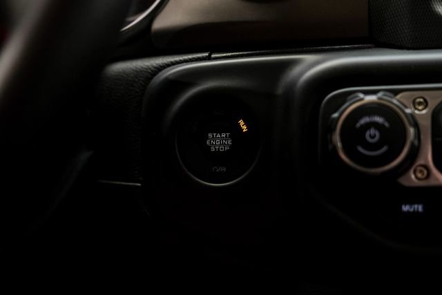 Used 2019 Jeep Wrangler Unlimited Rubicon w/ LED Lighting Group image 58