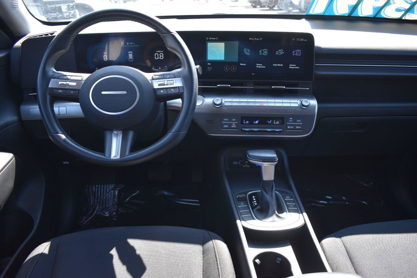 Used 2025 Hyundai Kona SEL AWD/4WD image 18