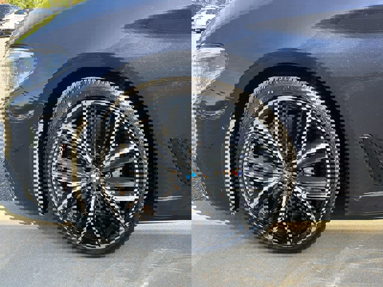 Used 2019 BMW M550i xDrive w/ Premium Package image 13