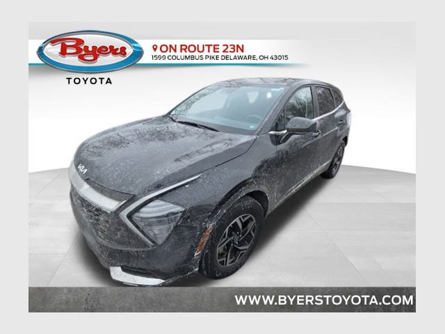 Used 2024 Kia Sportage LX image 1