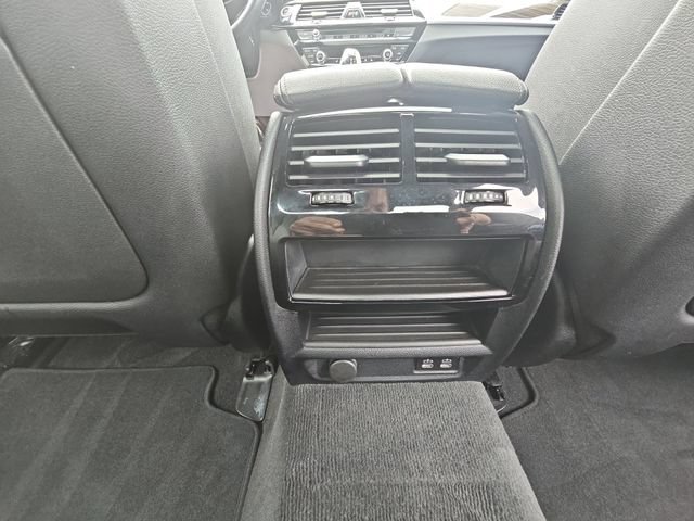 Used 2023 BMW 530e xDrive AWD/4WD image 24
