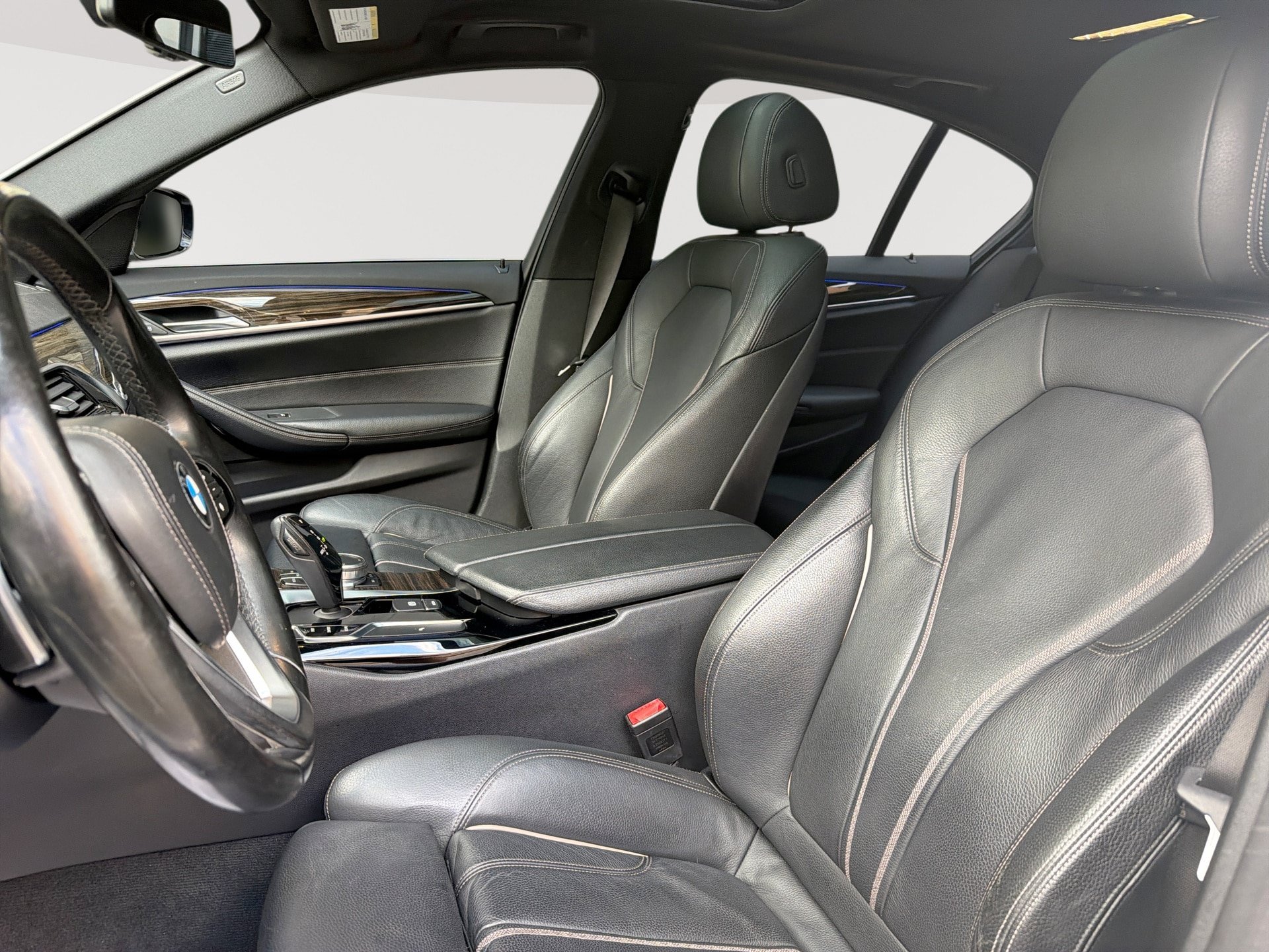 Used 2018 BMW 530i RWD image 13