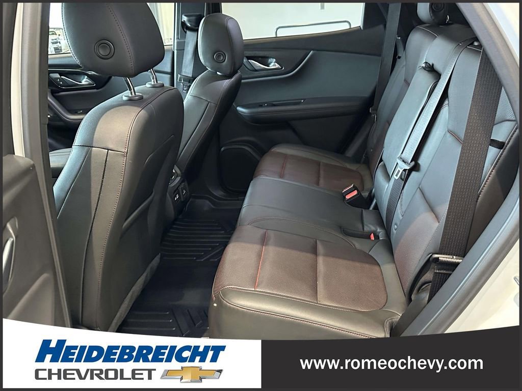 Certified 2019 Chevrolet Blazer RS w/ Sun and Wheels Package image 12