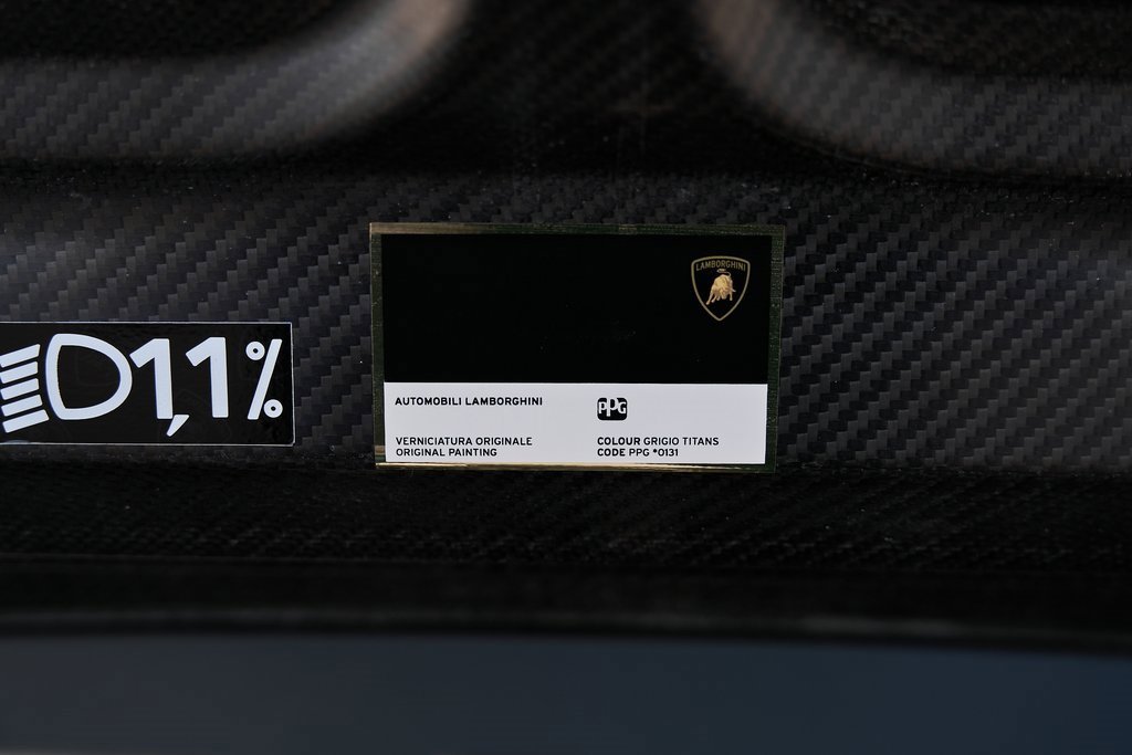 Used 2023 Lamborghini Huracan Tecnica image 11