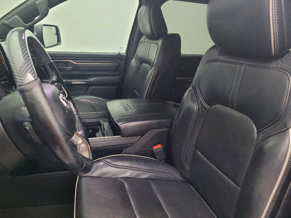 Used 2019 RAM 1500 Limited w/ Body Color Bumper Group image 17