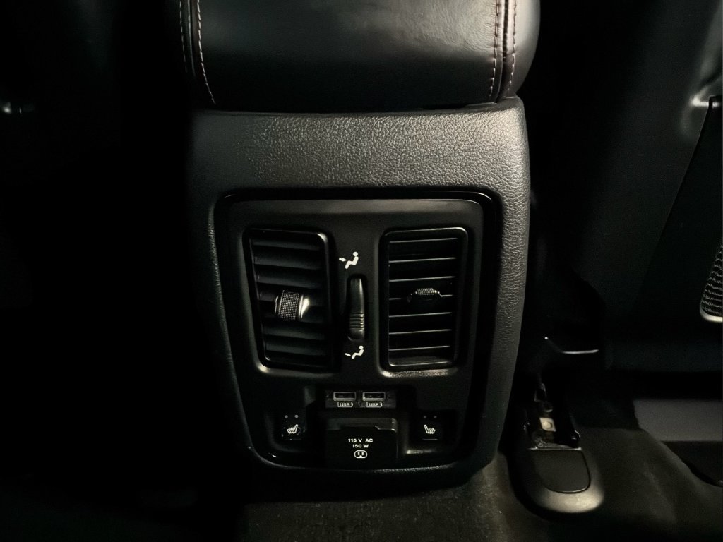 Used 2022 Dodge Durango R/T AWD/4WD image 28