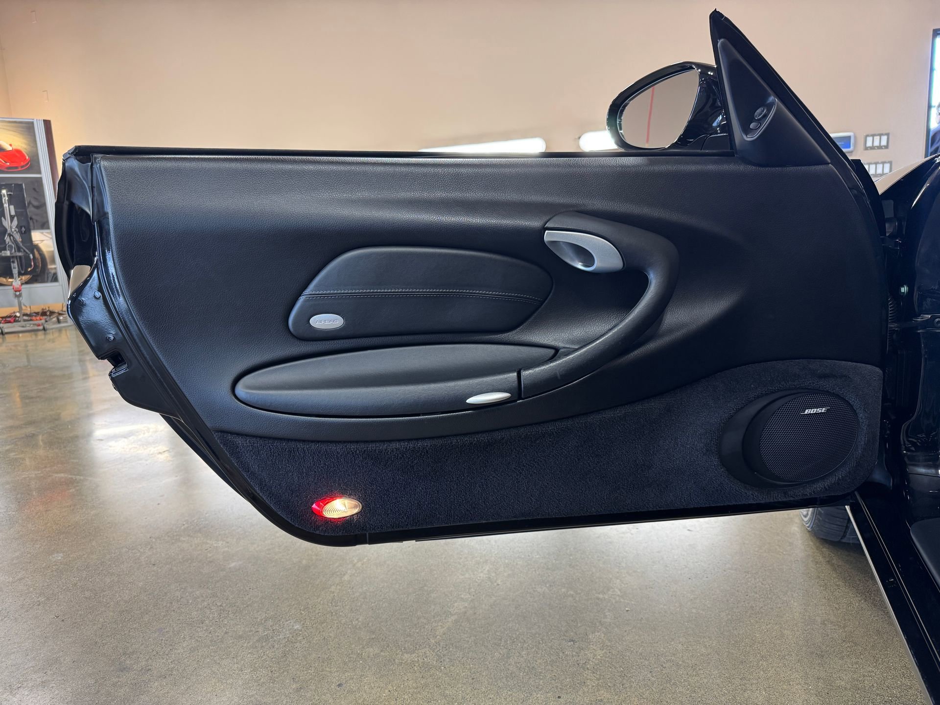 Used 2003 Porsche 911 Carrera RWD image 53