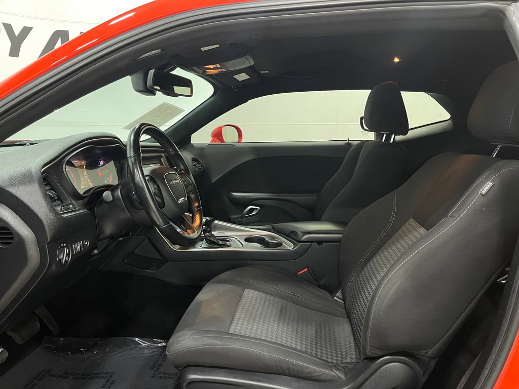 Used 2022 Dodge Challenger SXT w/ Blacktop Package image 11