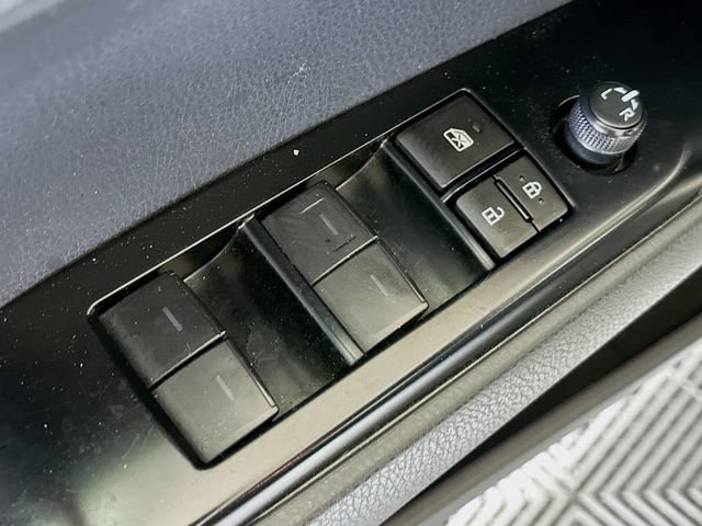 Certified 2025 Toyota Camry SE FWD image 22