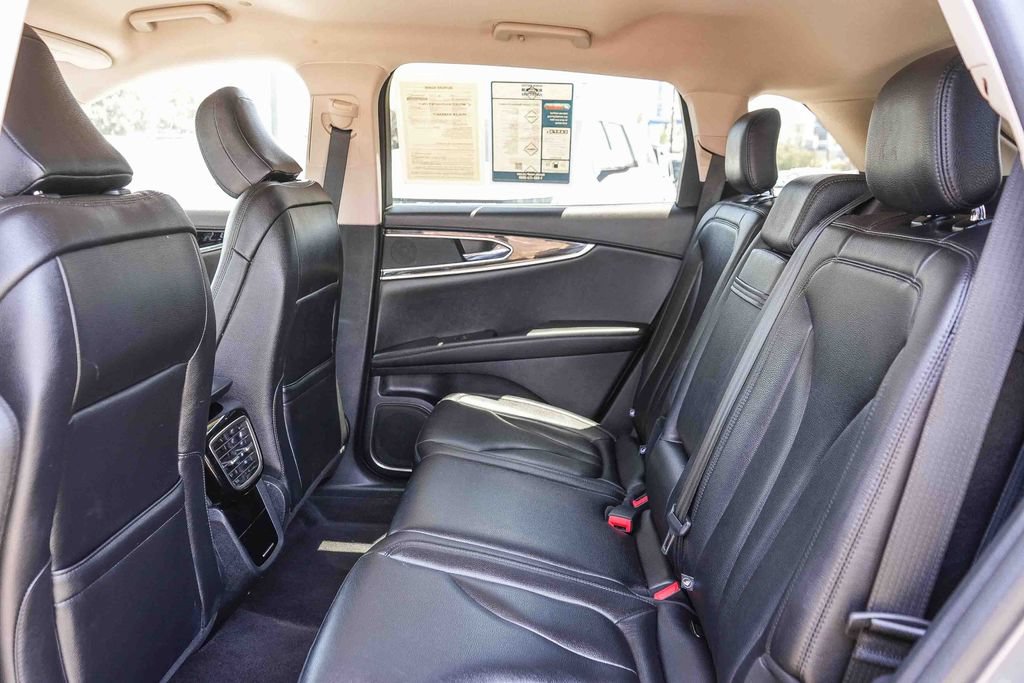 Certified 2023 Lincoln Nautilus AWD image 23