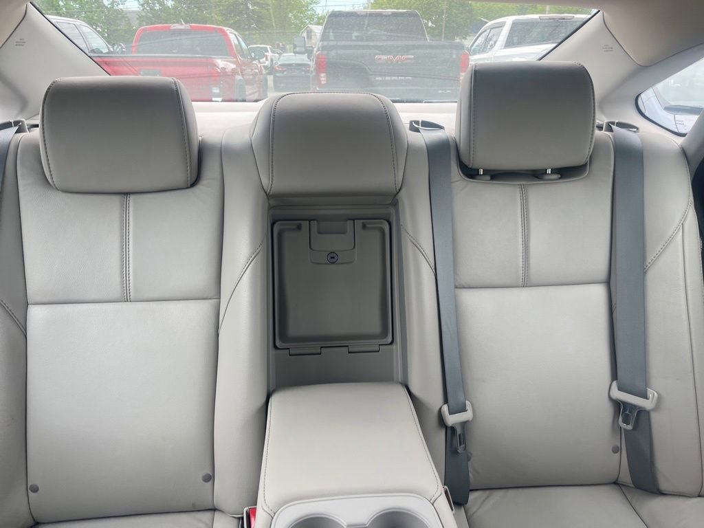 Used 2017 Toyota Avalon XLE Premium w/ All Weather Liner Package FWD image 15