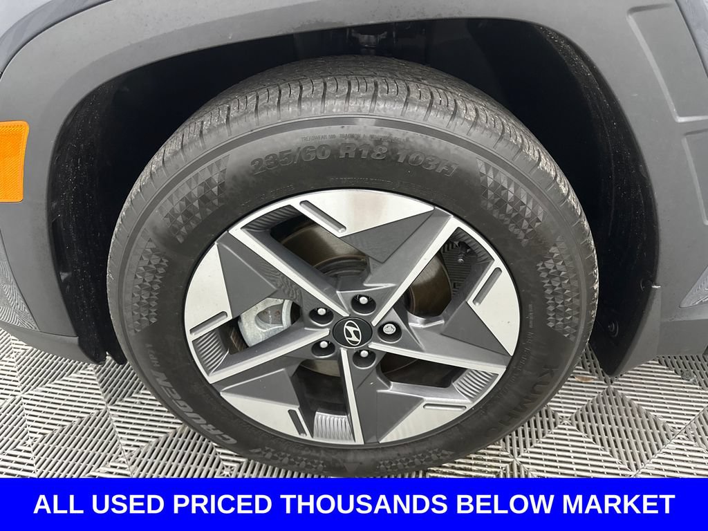 Used 2025 Hyundai Tucson SEL FWD image 12
