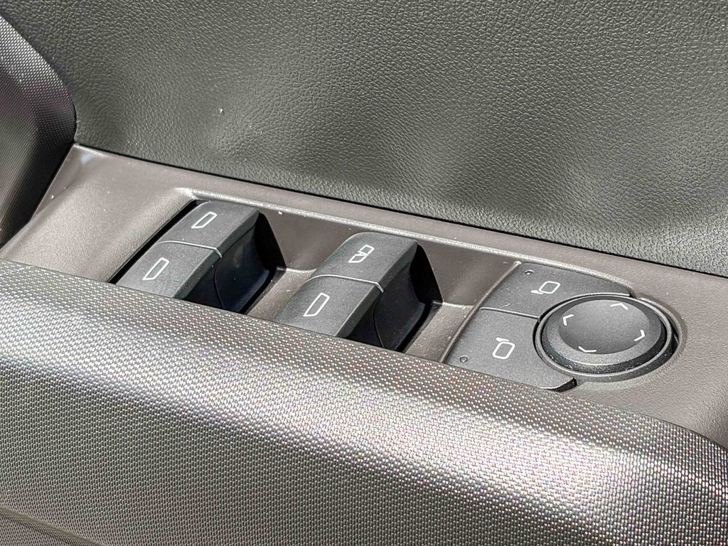 Used 2024 GMC Canyon Elevation w/ Elevation Premium Package image 44