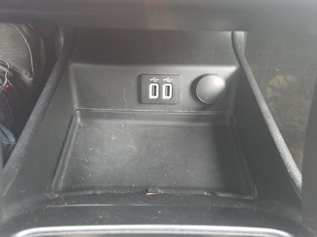 Used 2020 Ford Fusion SE image 29