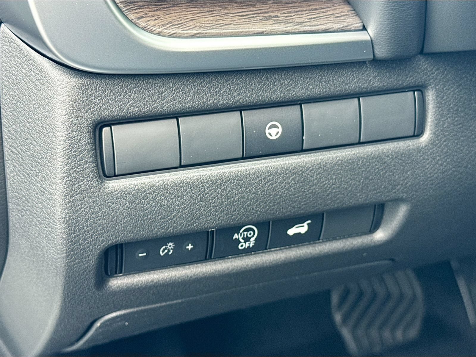 New 2026 Nissan Rogue Platinum AWD/4WD image 10